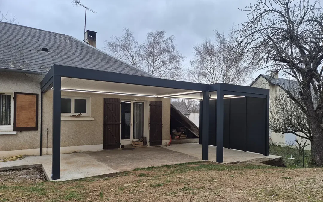 Pergola mixte avec claustra à Onet-le-Château